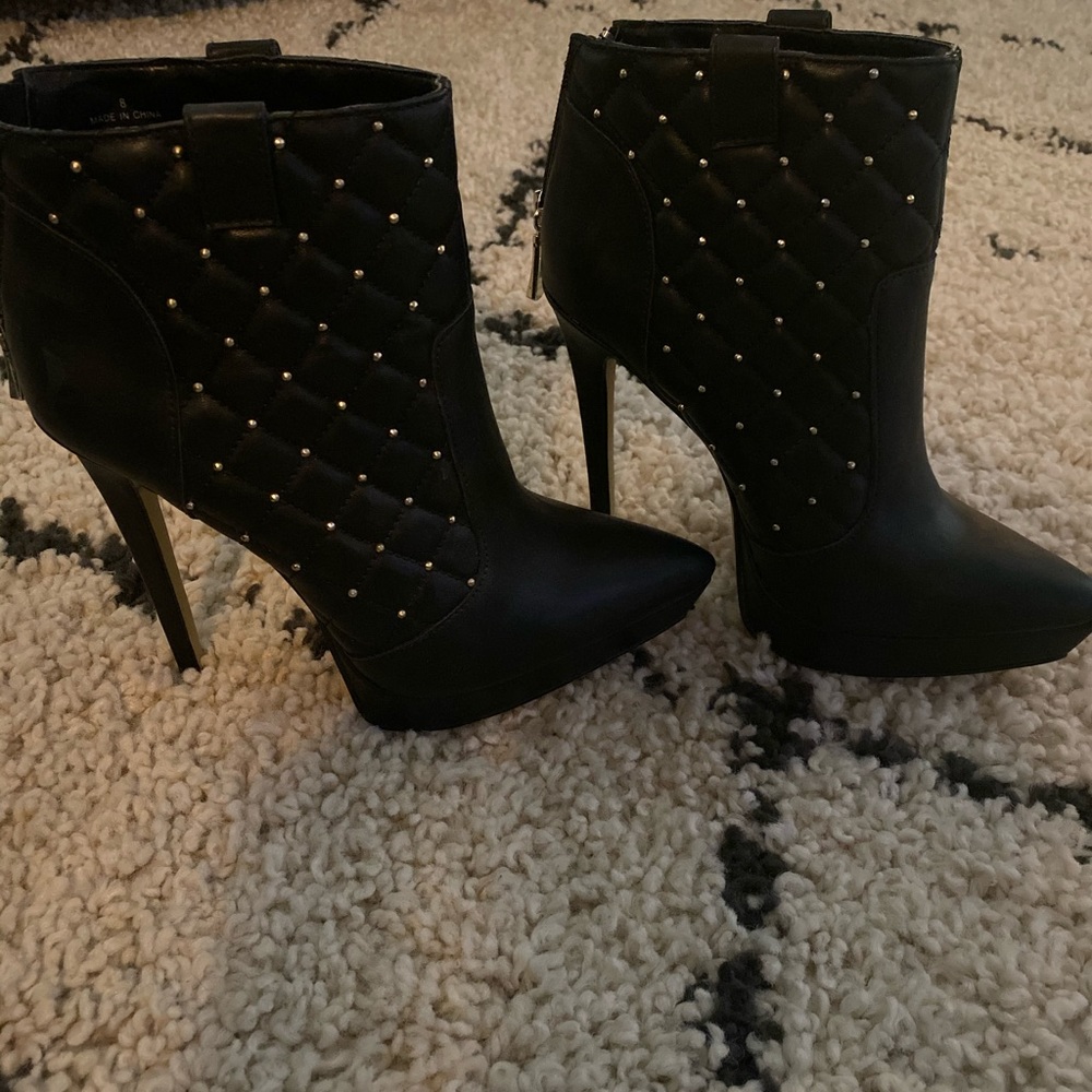 Bebe Booties